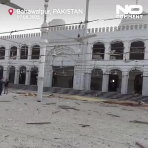 تصاویری از اعتراضات و آتش‌ زدن پرچم هند در پاکستان