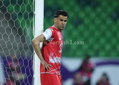 مهاجم پرسپولیس در آستانه توافق با فولاد - پارس فوتبال