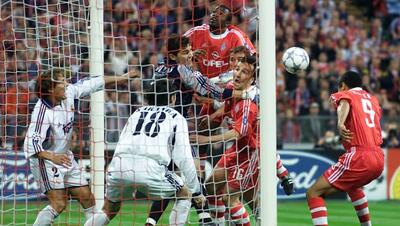 صعود بایرن مونیخ به فینال لیگ قهرمانان اروپا با برتری 2-1 مقابل رئال مادرید در سال 2001 - پارس فوتبال
