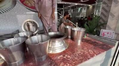 آبگوشت خیابانی در پاکستان؛ تجربه‌ای متفاوت در قلب لاهور + فیلم