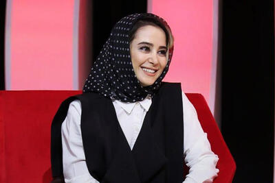 عکس _(سفر در زمان) الناز حبیبی در ۱ سالگی و ۱۹ سالگی