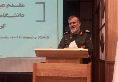معلم خط مقدم دفاع از اندیشه انقلاب است - تسنیم