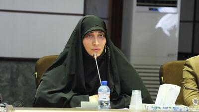 ساعت کاری بانوان کارمند دارای فرزند مدرسه‌ای در قم شناور شد