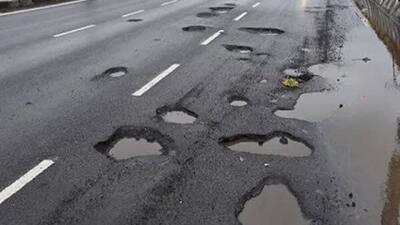 فرسودگی آسفالت در مسیر ارومیه به بندرعباس صدای رانندگان را درآورد