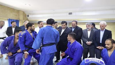 بازدید وزیر ورزش از اردوی تیم‌های ملی کارگری