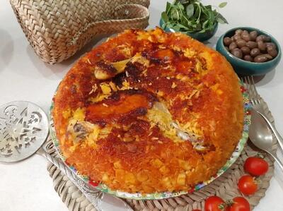 طرز تهیه دمی گوجه با ته انداز مرغ زعفرانی