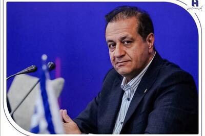 عضو هیئت‌مدیره بانک: تفکر و اندیشه‌های بزرگ رمز پایداری خدمات بانک صادرات به اقتصاد کشور است