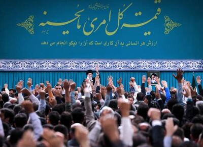 دیدار هزاران نفر از کارگران با رهبر انقلاب +عکس - اکونیوز