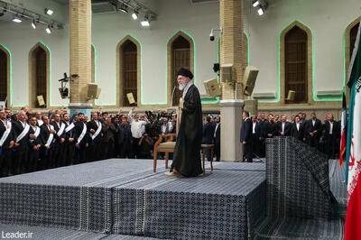 رهبر انقلاب: کارگر یکی از ستون‌های اصلی قوام و دوام جامعه و سرمایه اصلی برای تحقق شعار سال سرمایه‌گذاری برای تولید است/ ایمنی کارگران بسیار مهم است و باید تامین شود