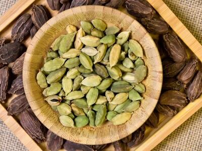 4 روش صحیح پودر کردن هل