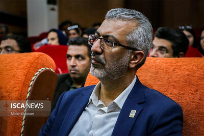 نگاه علمی به صنعت گردشگری باعث رونق این حوزه در شهر جهانی یزد خواهد شد