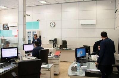 سامانه‌های سرمایشی ادارات بعد از ساعت ۱۳ خاموش شوند