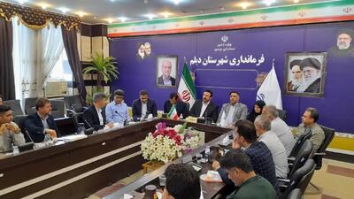 ادارات دیلم پیشگام استفاده از انرژی خورشیدی باشند