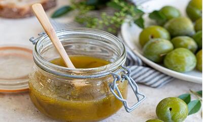 طرز تهیه مربای گوجه سبز+ نکات شکرک نزدن