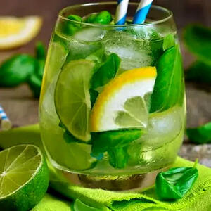 از پنکیک توت فرنگی رژیمی تا لیموناد برای روز های گرم بهار