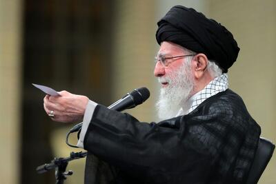 آیت الله خامنه‌ای: ایمنی کارگران باید تامین شود / مخاطب حرف آقای وزیر، خودشان و دولت هستند / کارگر باید در سود تولید شریک شود | روزنو