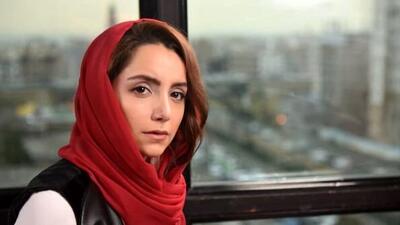 ژست متفاوت و خاص نازنین بیاتی بازیگر سینما و تلویزیون + عکس جدید