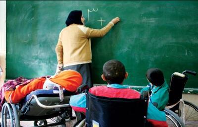 یک هزار معلم مدارس استثنایی تهران‌ تجلیل شدند