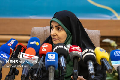 صادق: ۲۰۰ هزار از متقاضیان فرهنگیان صاحب‌خانه می‌شوند