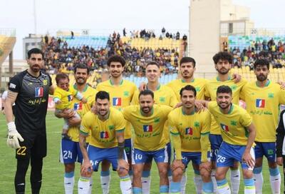 فراز کمالوند:برای صعود به لیگ برتر چاره‌ای جز پیروزی بر پیکان نداریم - پارس فوتبال