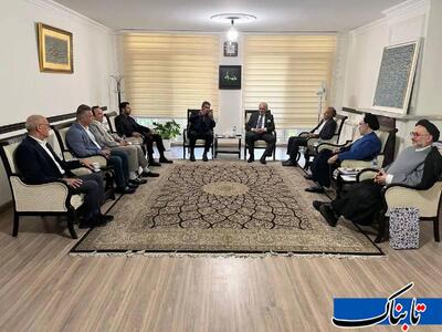 دیدار صمیمانه برخی از پیشکسوتان فوتبال با رییس دولت اصلاحات - پارس فوتبال
