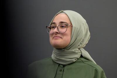 دانشجوی طرفدار فلسطین پس از آزادی از بازداشتگاه اداره مهاجرت به ماساچوست بازگشت + تصاویر | شفقنا