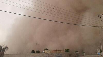 موج گردوخاک از غرب نفس اصفهان را تنگ می‌کند