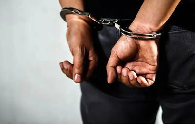 شرور چاقوکش مقابل دانشگاه آزاد دستگیر شد
