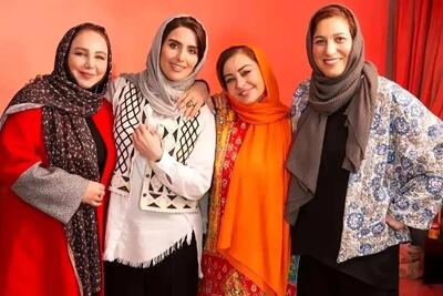 طعنه بهنوش بختیاری به رها خدایاری در برنامه شام ایرانی