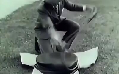 اختراعی که دیده نشد | جک بادی متصل به اگزوز در سال 1950