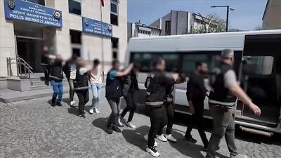 بازداشت ۷۳ نفر در عملیات گسترده علیه شبکه‌های کلاهبرداری در ۱۷ استان ترکیه