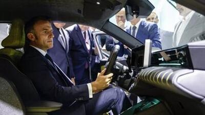 ماشین جدید امانوئل مکرون، رییس‌جمهور فرانسه