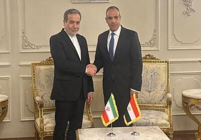 عراقچی همتای مصری را در جریان مذاکرات مسقط قرار داد