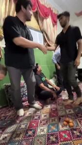پهلوانان در کنار داغ‌دیدگان حادثه انفجار بندر شهید رجایی