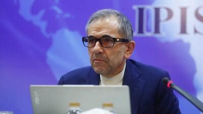 هشدار معاون وزیر خارجه: با چشمان باز مذاکره می‌کنیم | تناقض‌گویی واشنگتن کار را سخت کرده است