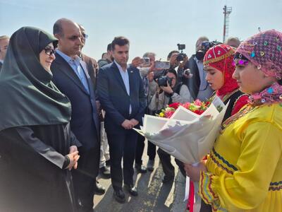 سخنگوی دولت وارد بندرانزلی شد
