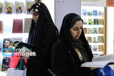 مجازی کتاب بخرید، حضوری تحویل بگیرید