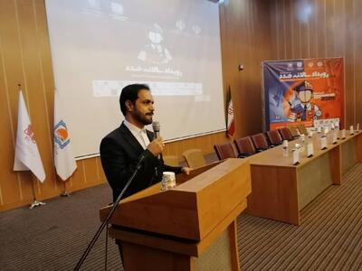 دانشگاه و صنعت با نگاه جزیره ای توسعه را رقم نمی زنند