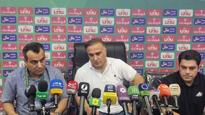 سرمربی پیکان: داور سر ما را برید - پارس فوتبال