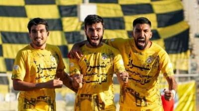 قهرمانی فجر سپاسی در لیگ آزادگان/شیرازی ها به لیگ برتر برگشتند | رویداد24