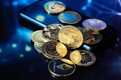 آلت‌کوین‌ها را بخریم یا نخریم؟