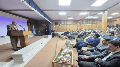 تدوین برنامه پنج‌ساله راهبردی توسعه لرستان
