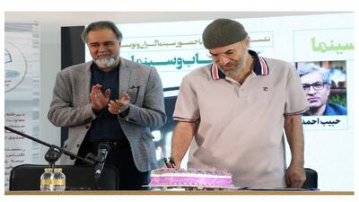 کیانوش عیاری شمع تولد ۷۴ سالگی‌اش را در نمایشگاه کتاب فوت کرد
