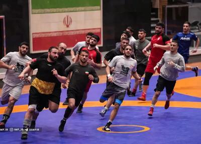 غیبت مدعیان دو وزن در اردوی تیم ملی کشتی فرنگی