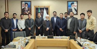 معاون پزشکیان: در این چهل‌وشش سال گام‌های بلندی برداشته شده اما با آنچه می‌خواستیم فاصله‌ زیادی داریم