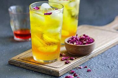 طرز تهیه شربت گلاب زعفران