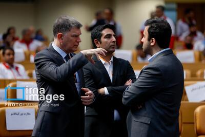 تصاویر: گرامیداشت هفته هلال احمر با حضور رئیس‌جمهور