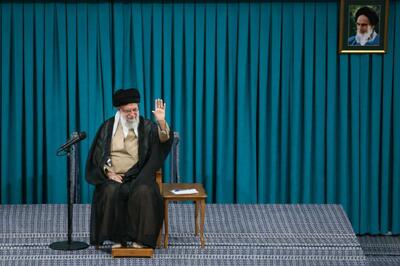 تصاویری از دیدار کارگران با رهبر انقلاب