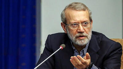 آمریکایی‌ها مبنای‌شان زور است نه گفتگوی حقوقی / آمریکا از یک طرف مذاکره‌ و از طرف دیگر تحریم می‌کند