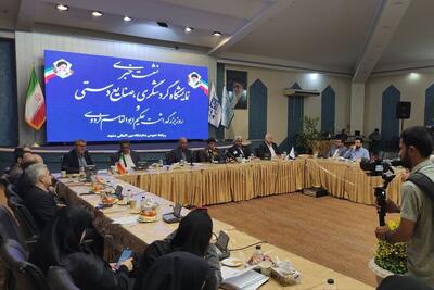 مدیرعامل نمایشگاه بین‌المللی مشهد خبر داد: برگزاری نمایشکاه ملی گردشگری و صنایع دستی در مشهد با حضور ۴۹۰ شرکت‌کننده